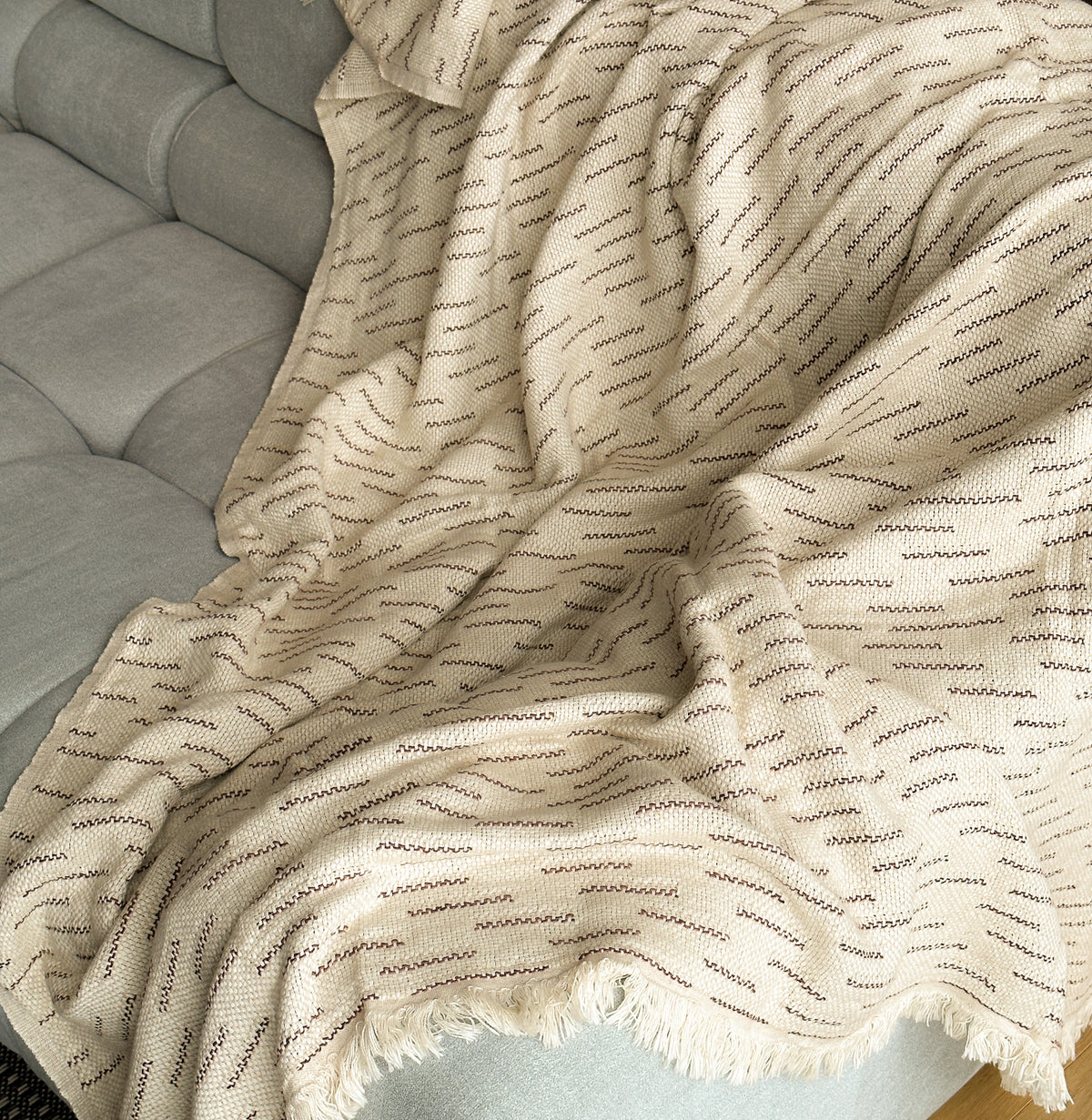 Oversized Throw for Couch and Bed