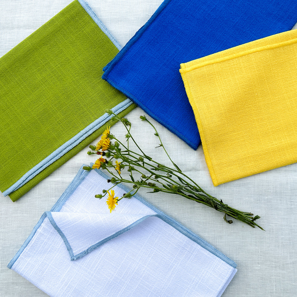 White Napkin Set with Handcrafted Contrast Edges