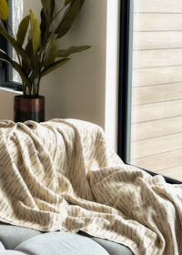 Oversized Throw for Couch and Bed