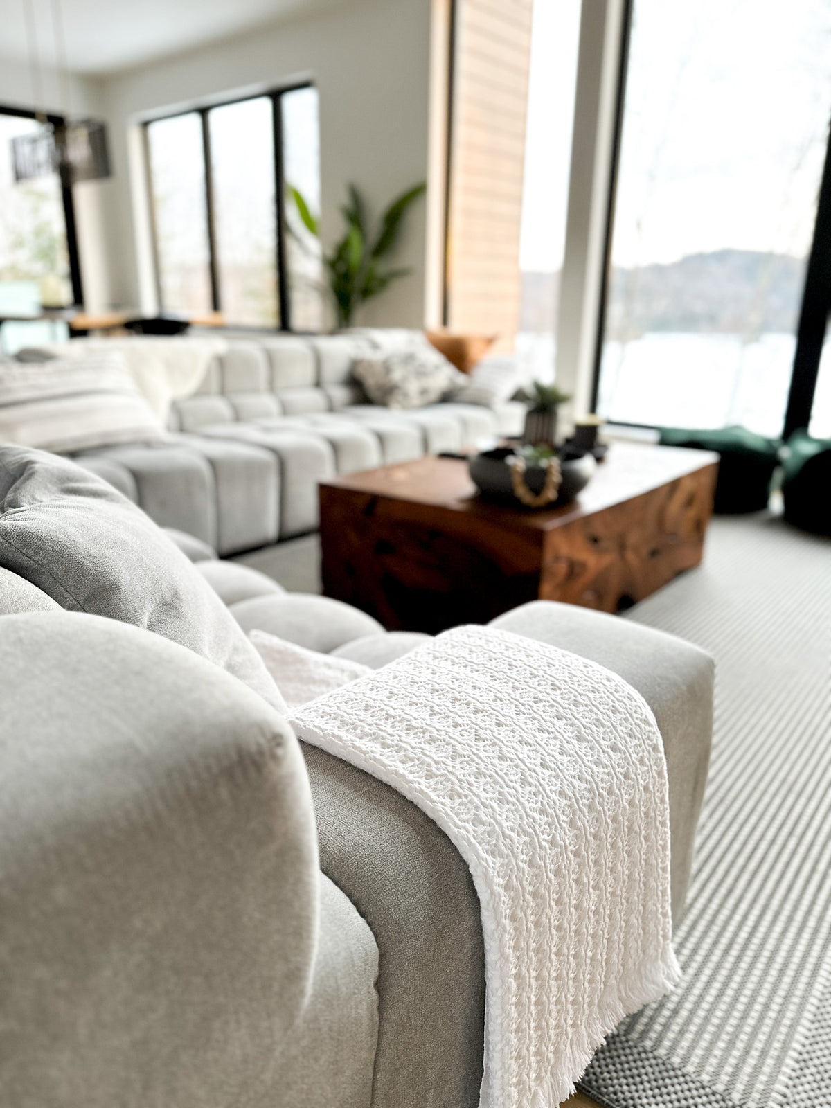 White Throw Blanket for Bed and Couch