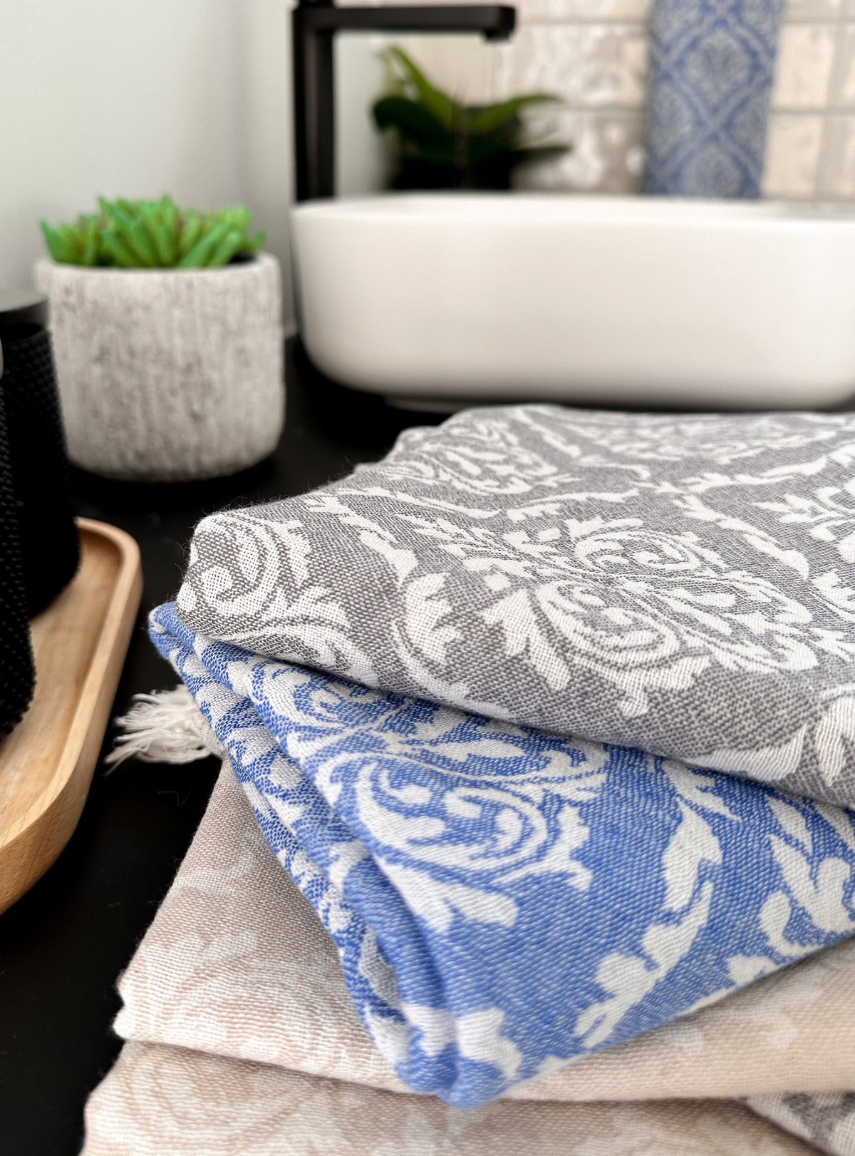 Soft Hand Towel for Bathroom, Premium Turkish Cotton