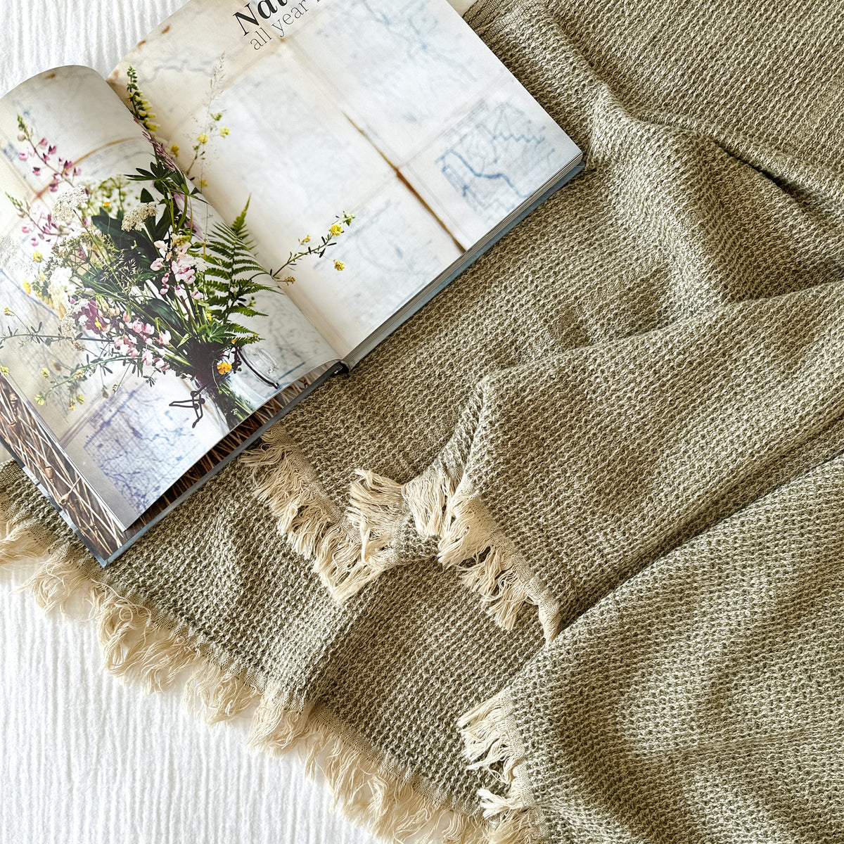 Cinnamon Waffle Throw – Soft Textured Cotton Blanket in Earthy Tones