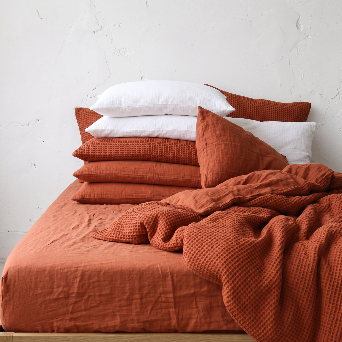 Organic Cotton Gauze Fitted Sheet – Cinnamon