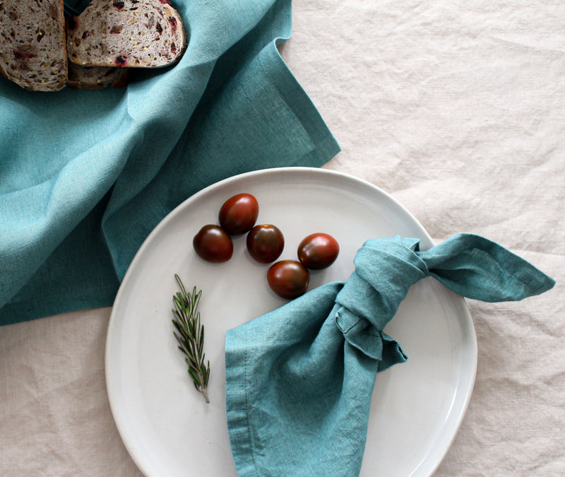How to Choose the Right Color for Your Cloth Napkins